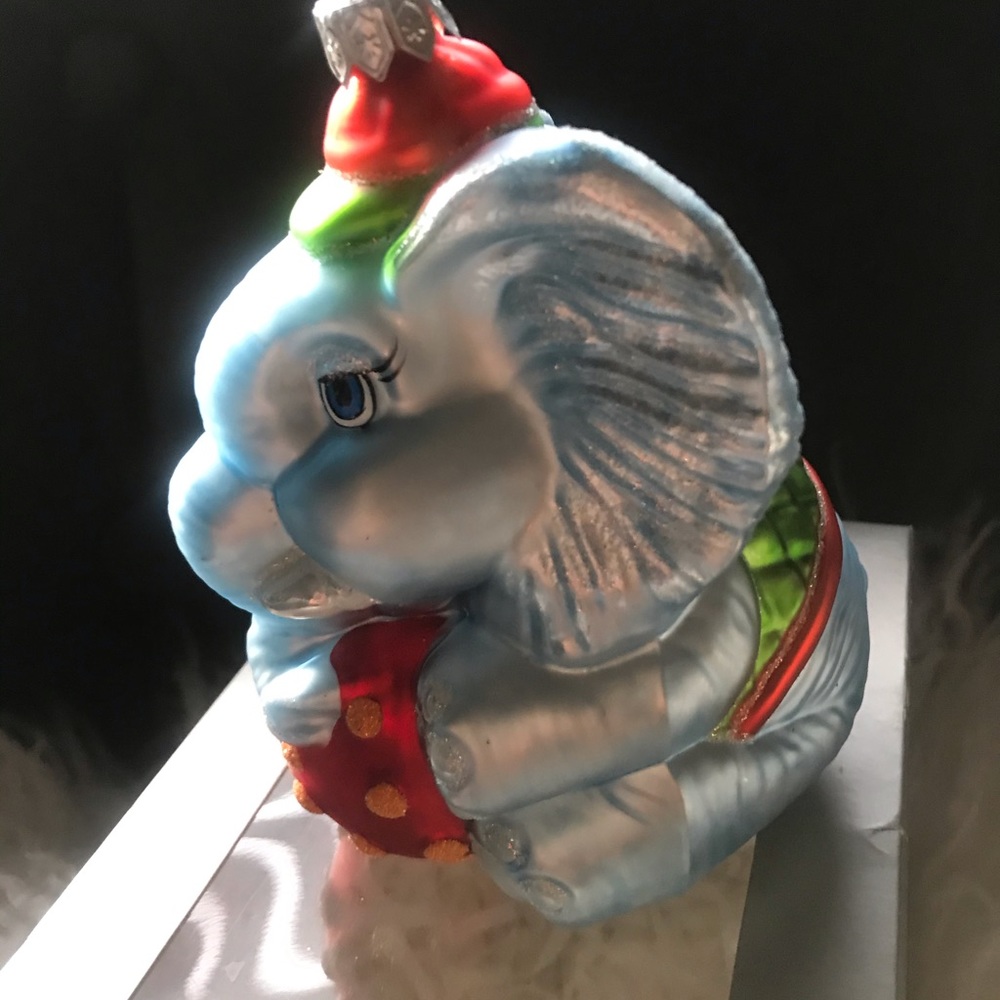 NWOT Nordstrom elephants ornament